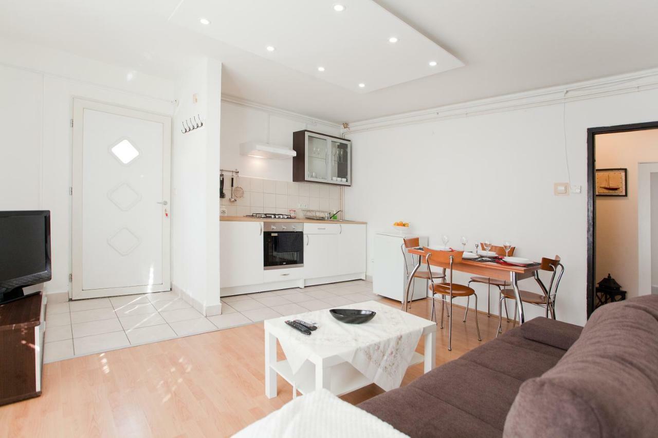 Apartman Sara Ζάγκρεμπ Εξωτερικό φωτογραφία