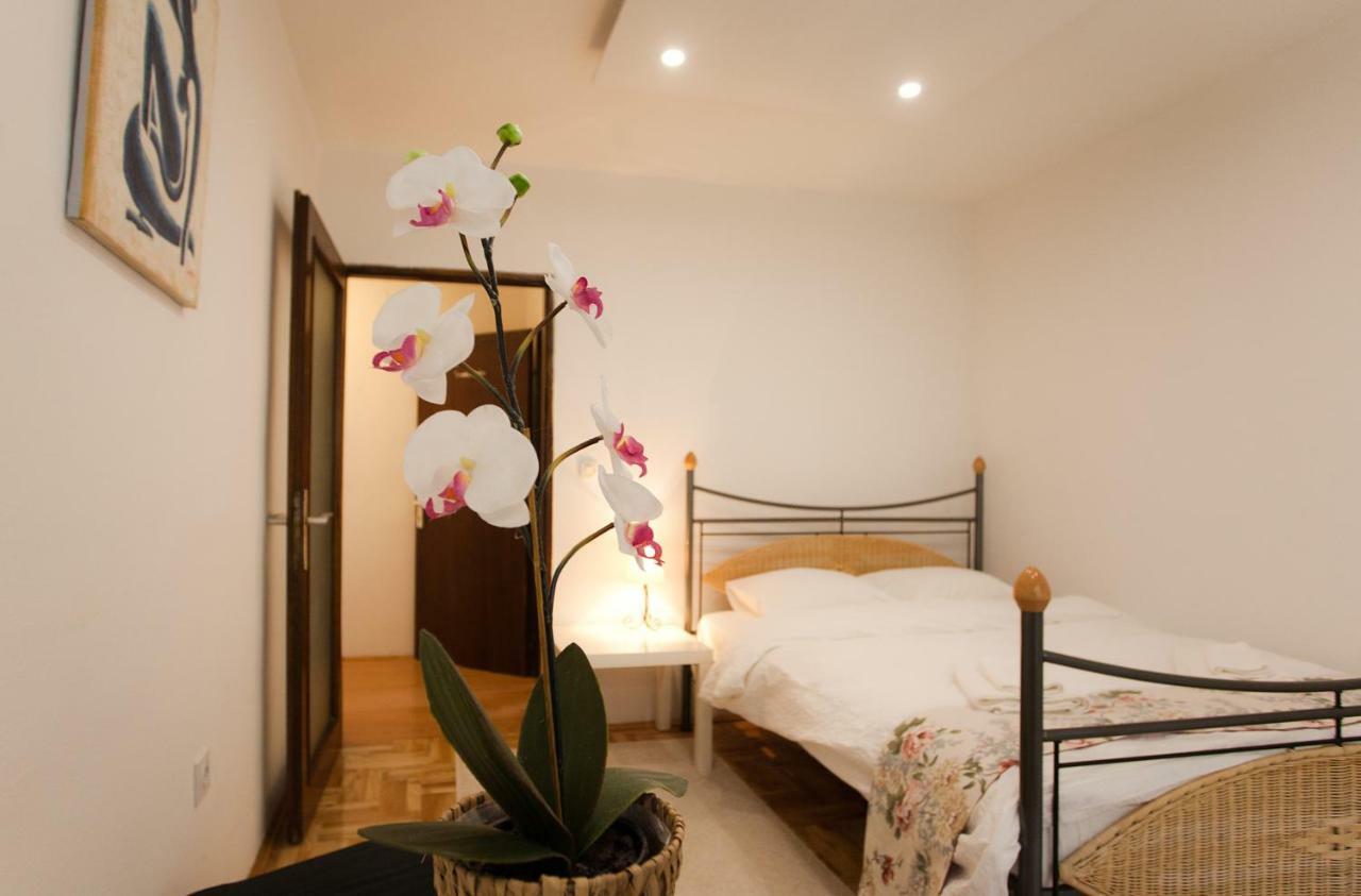 Apartman Sara Ζάγκρεμπ Εξωτερικό φωτογραφία