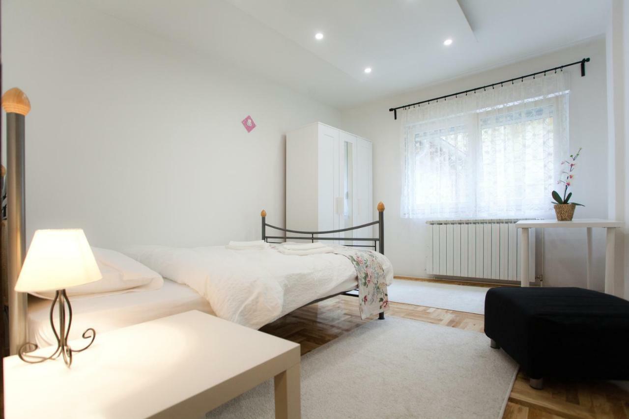Apartman Sara Ζάγκρεμπ Εξωτερικό φωτογραφία